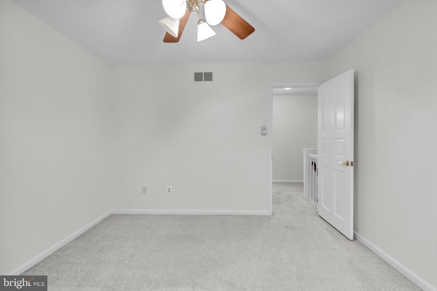 1838 Garden Court photo 35