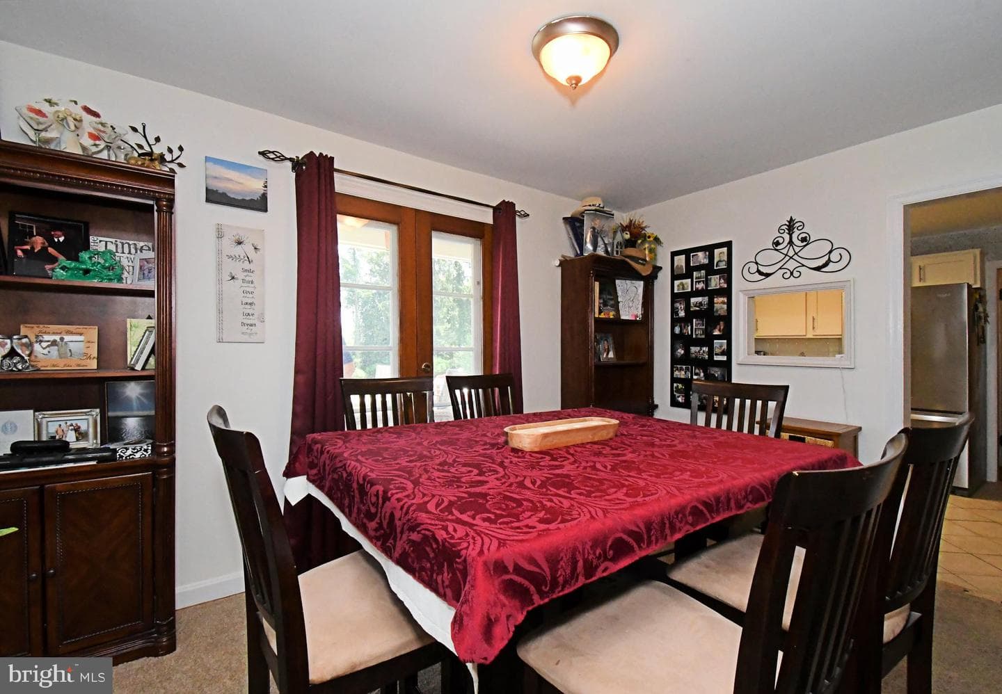 551 Walter Road photo 10