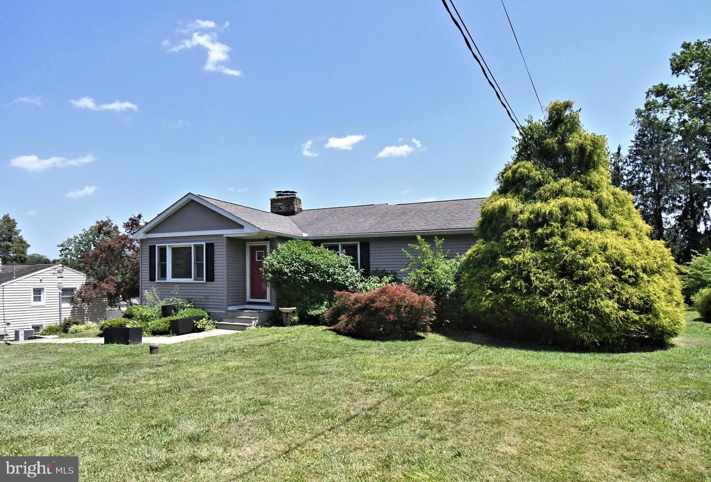 551 Walter Road photo 4