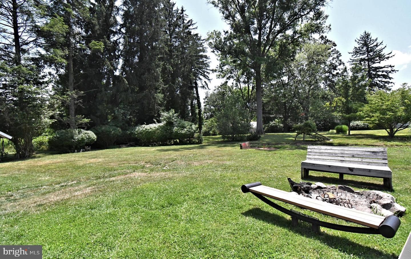 551 Walter Road photo 42