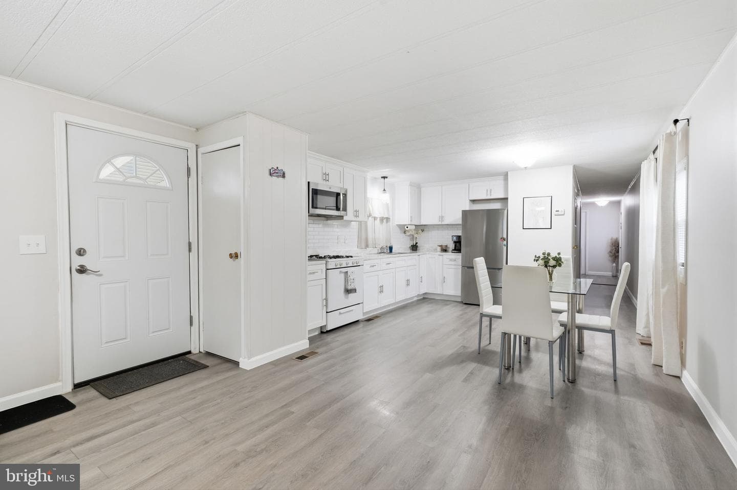 228 Johnson Drive photo 6