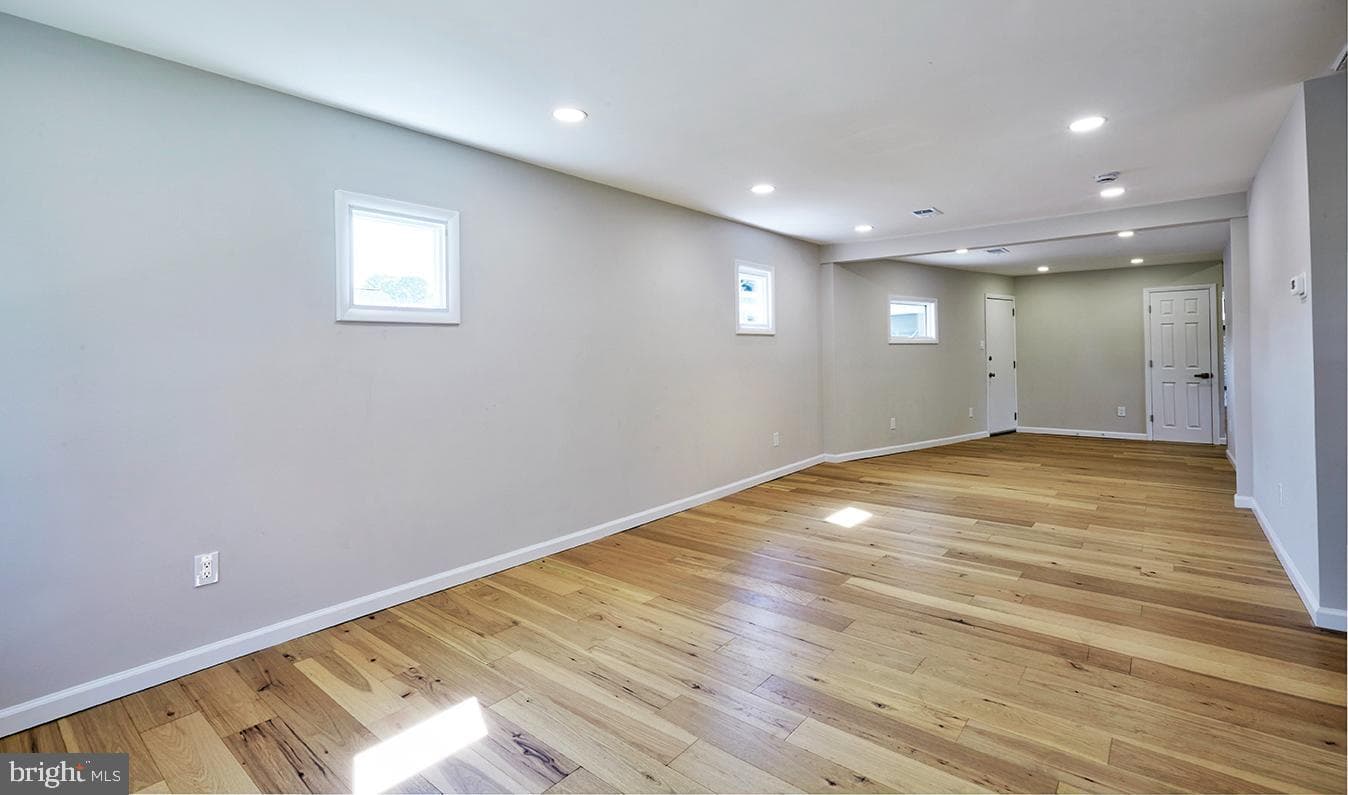 115 Winding Way photo 6
