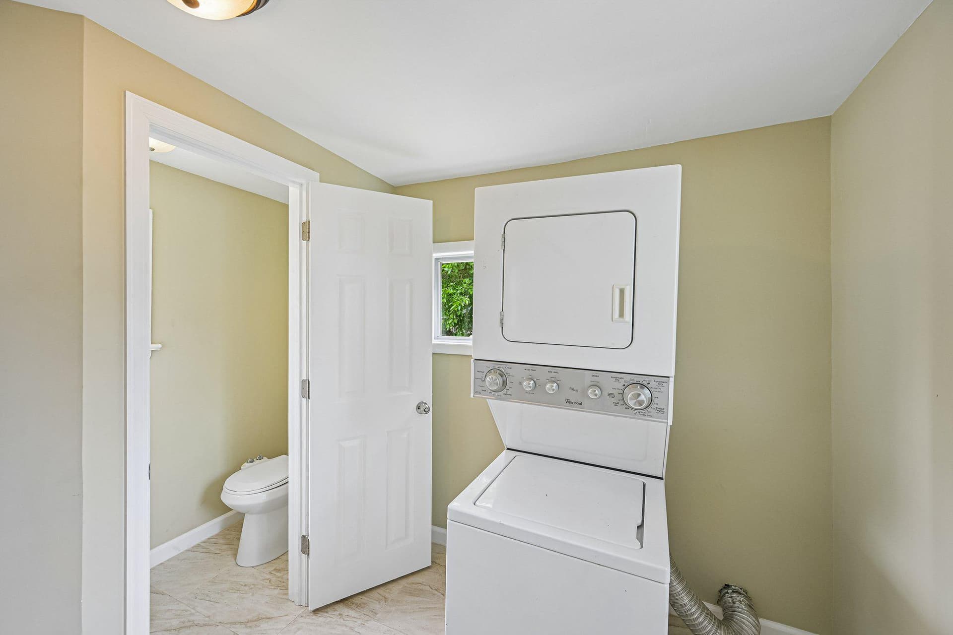 226 Robertson Avenue photo 33