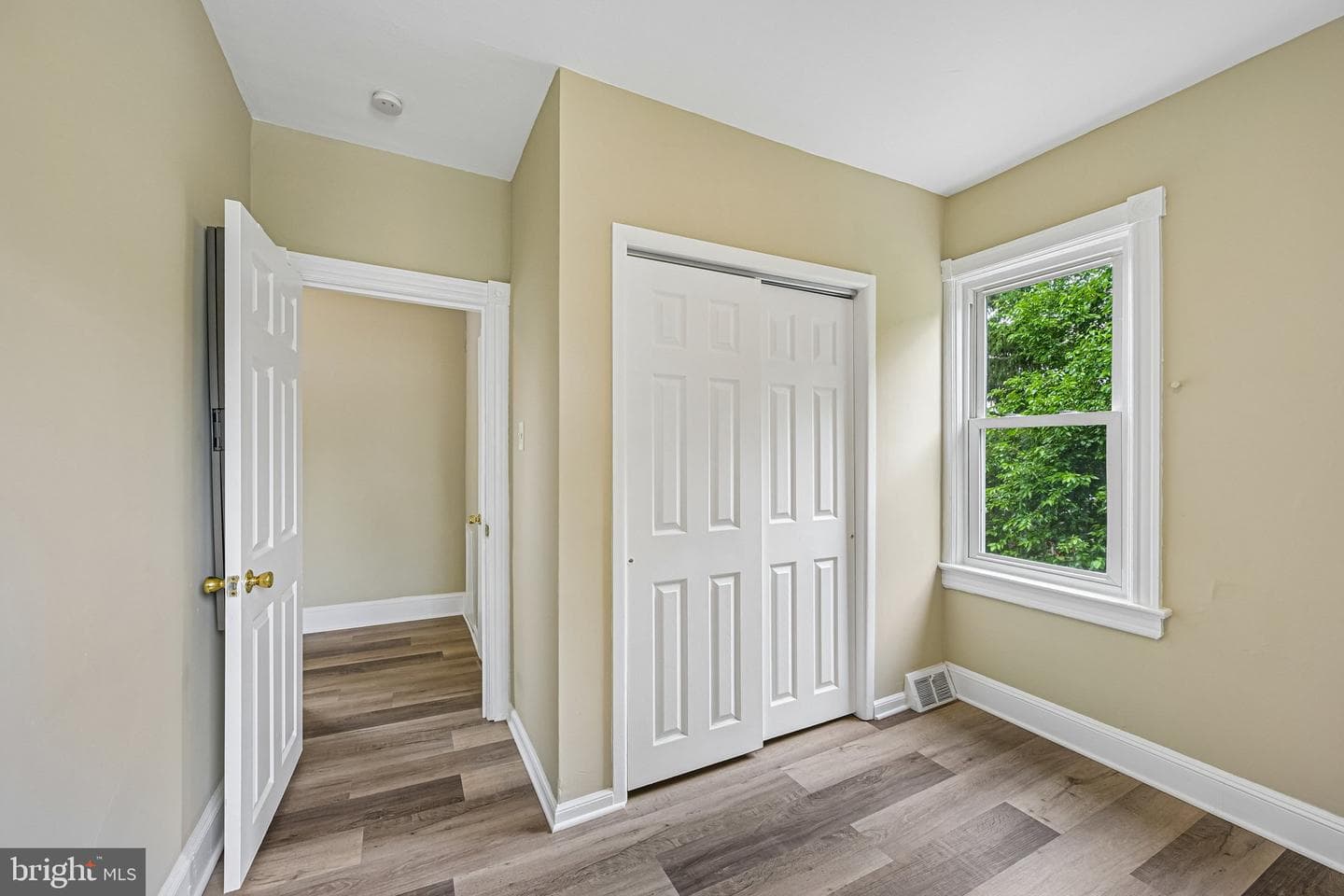 226 Robertson Avenue photo 45