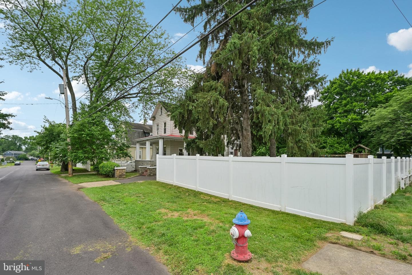 226 Robertson Avenue photo 53