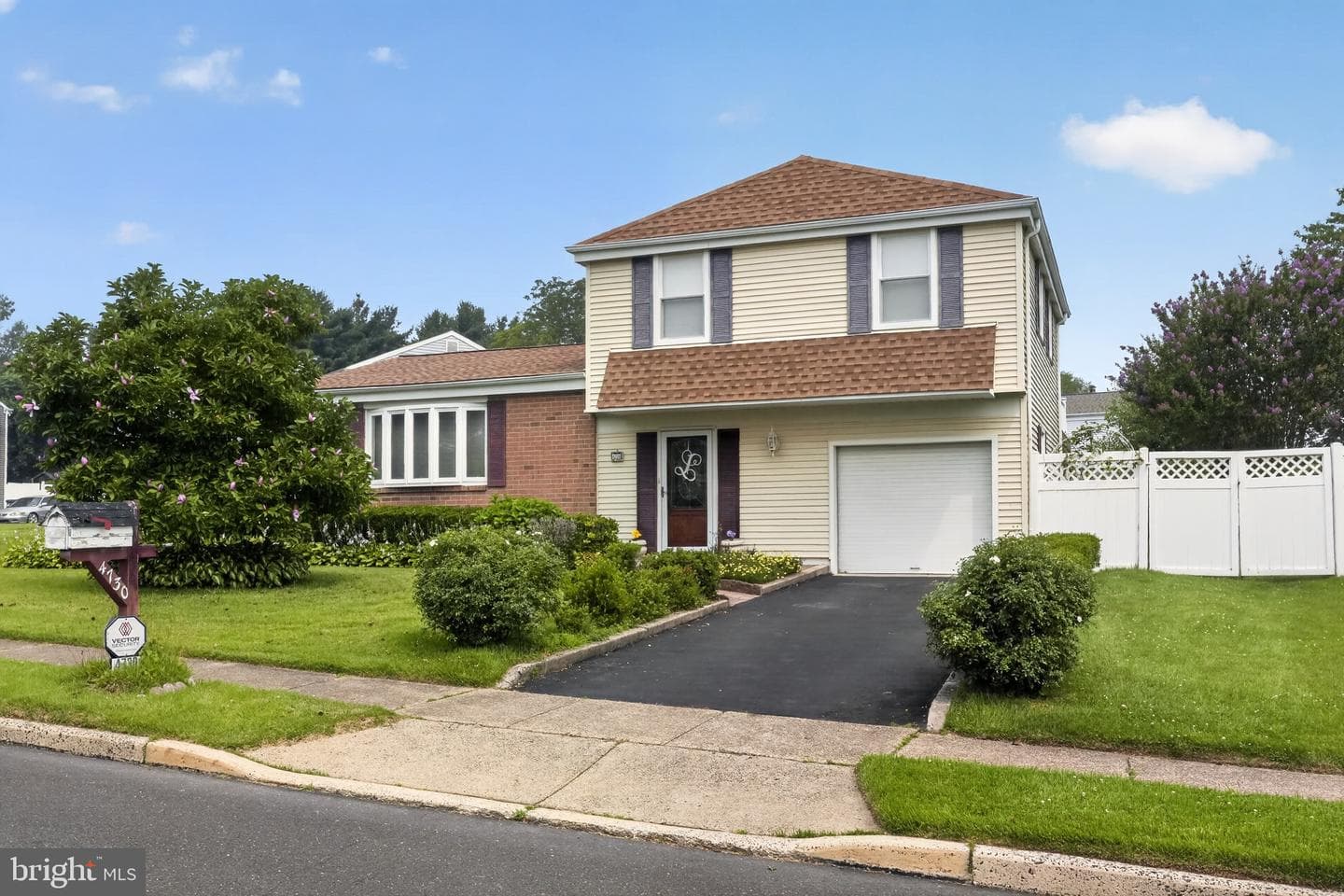 4730 Lanfair Place photo 1