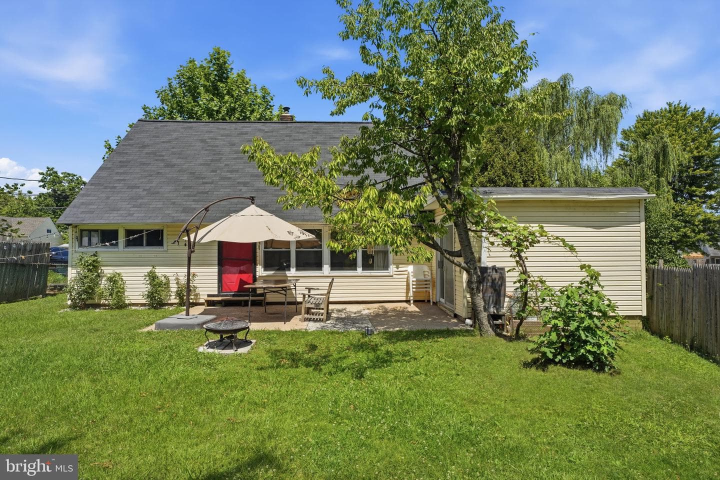 407 Holly Drive photo 37