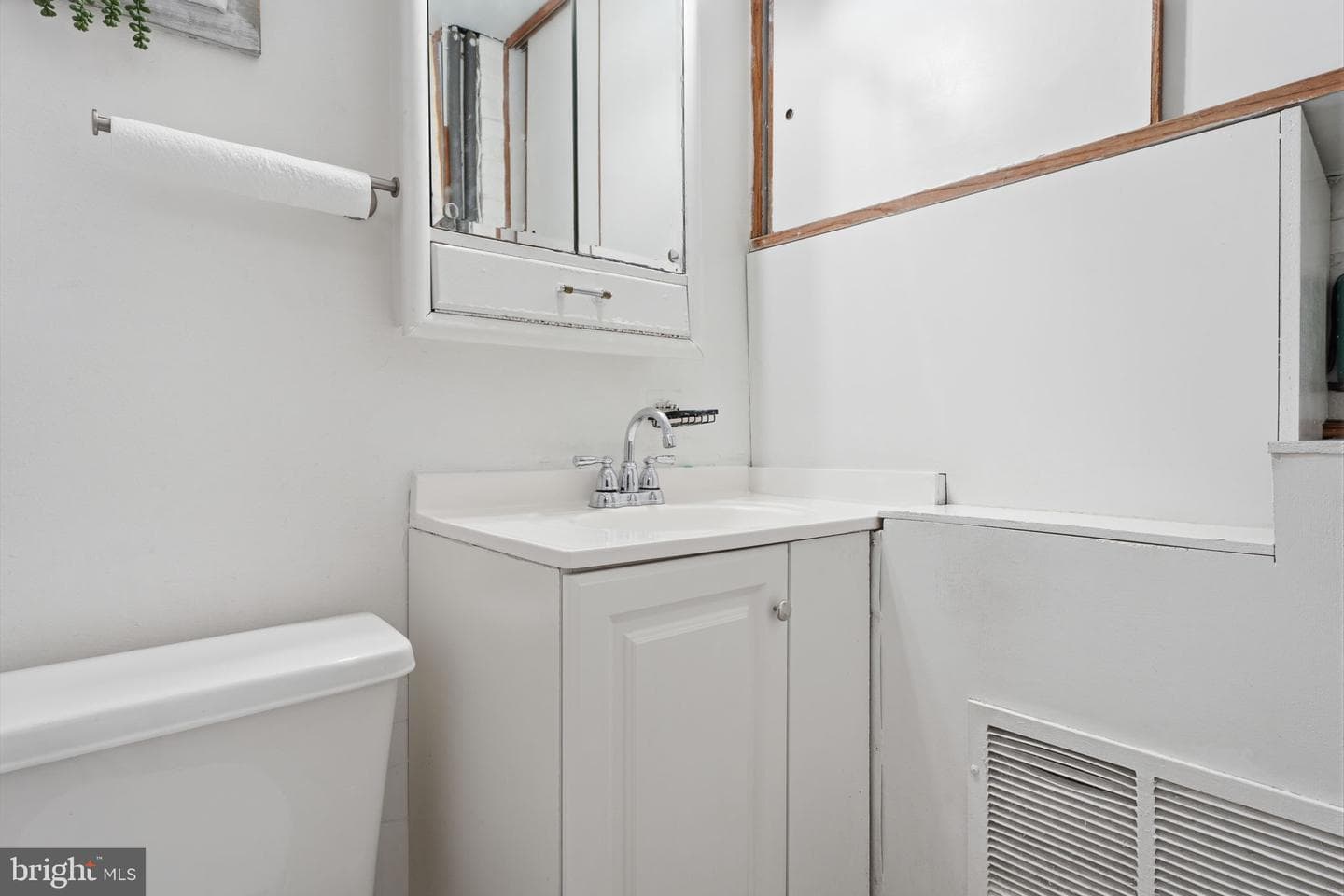 407 Holly Drive photo 4