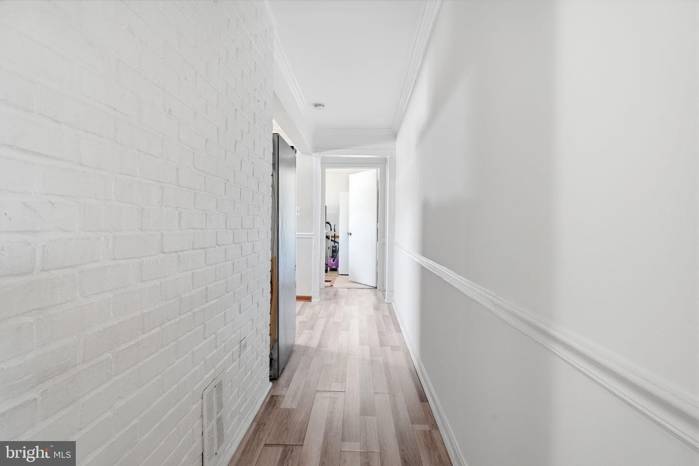407 Holly Drive photo 9