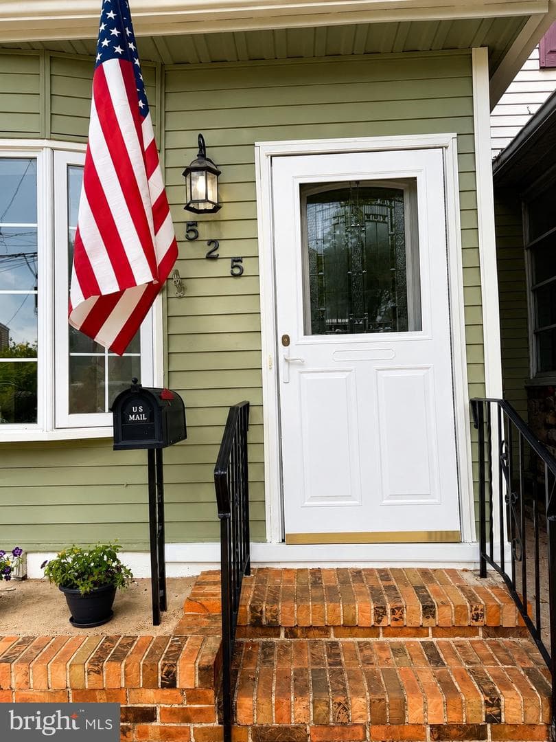 525 Locust Street photo 2
