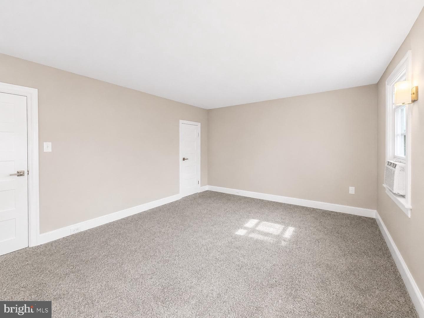 525 Locust Street photo 24