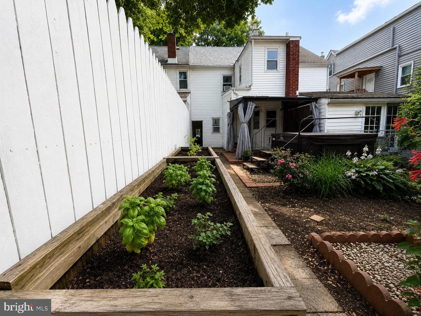 525 Locust Street photo 42