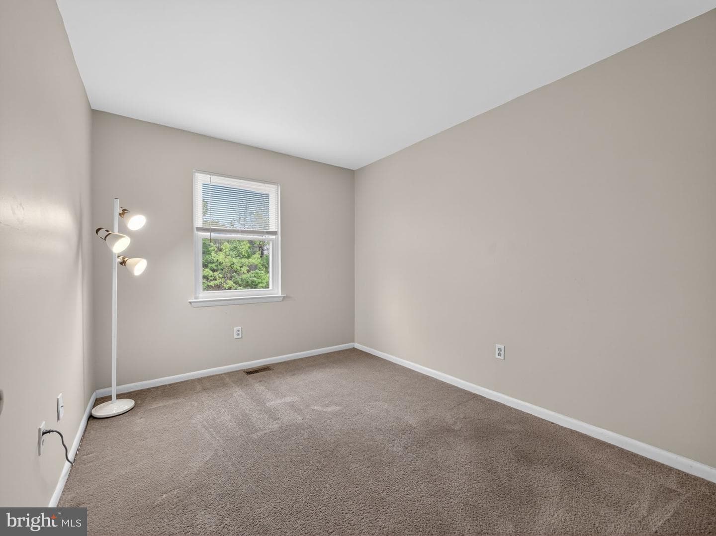 110 Laurel Court photo 28