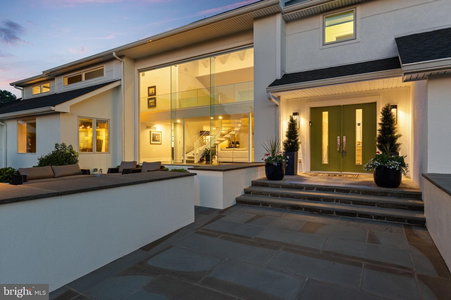 1088 Highland Road photo 5