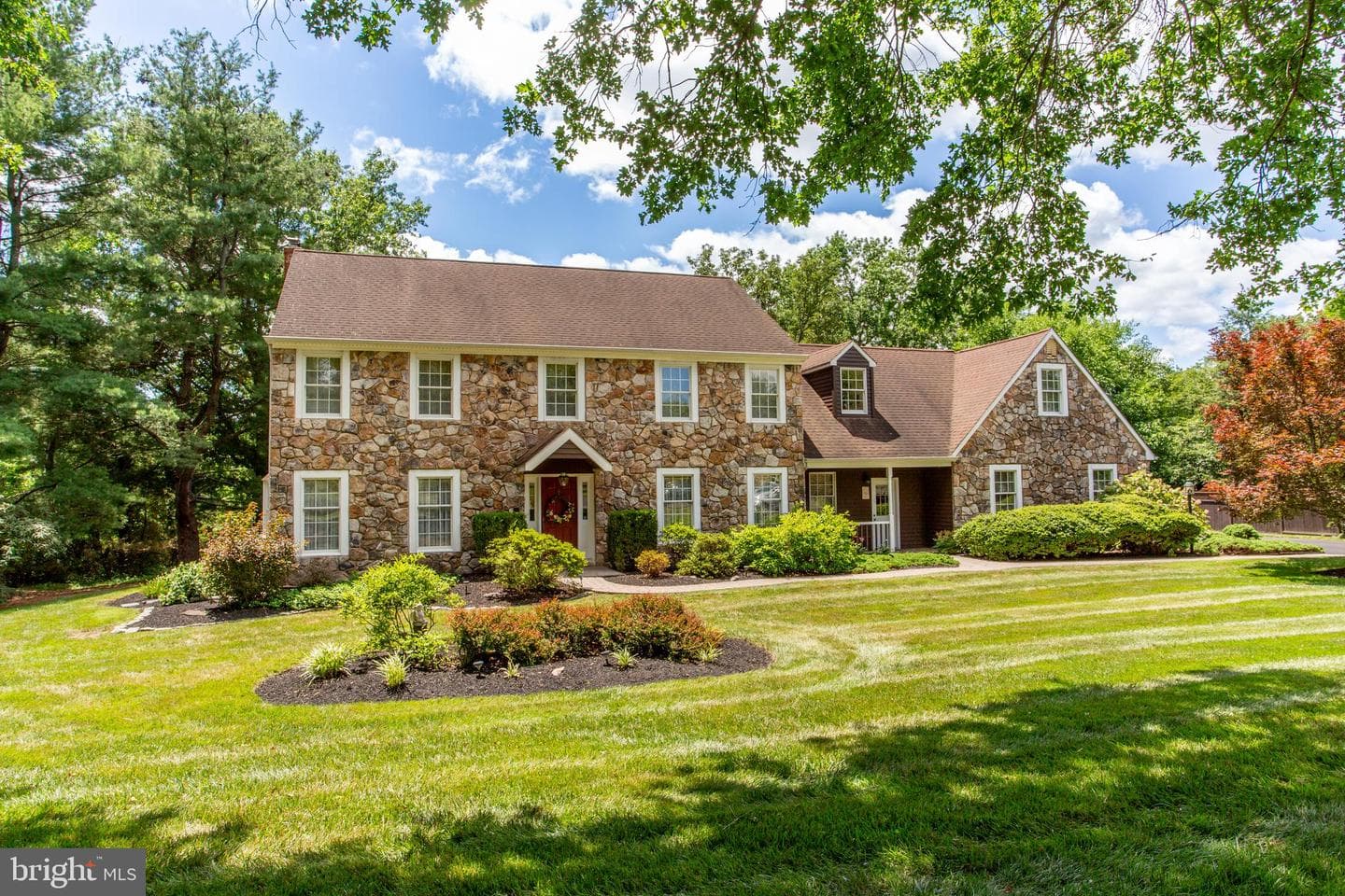 950 Camelot Road photo 3