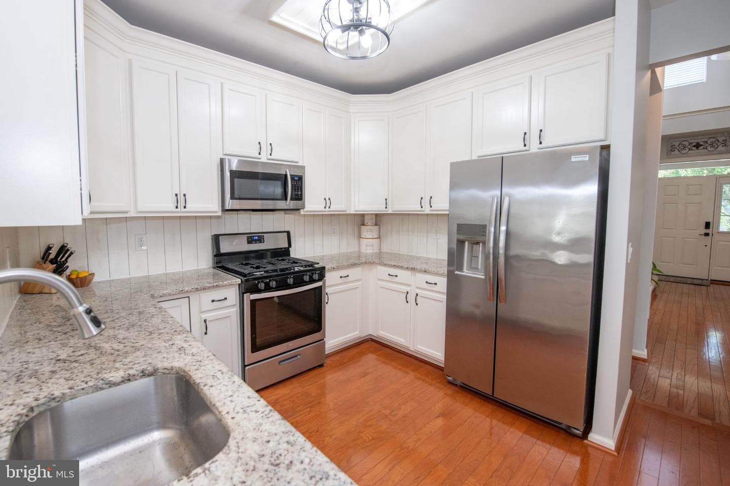 748 S Settlers Circle photo 18