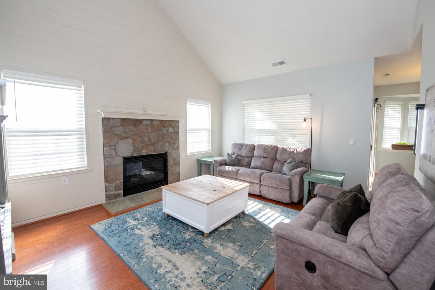 748 S Settlers Circle photo 25