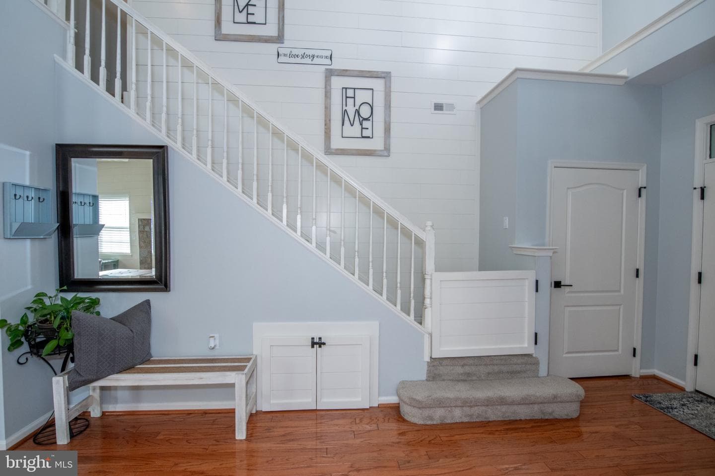 748 S Settlers Circle photo 27