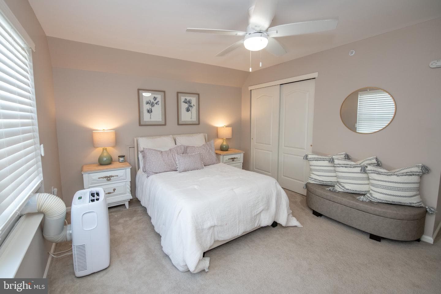 748 S Settlers Circle photo 49