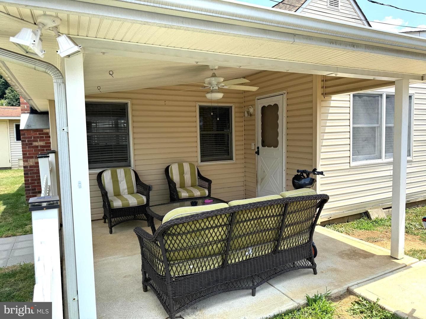 81 Queen Lily Road photo 45