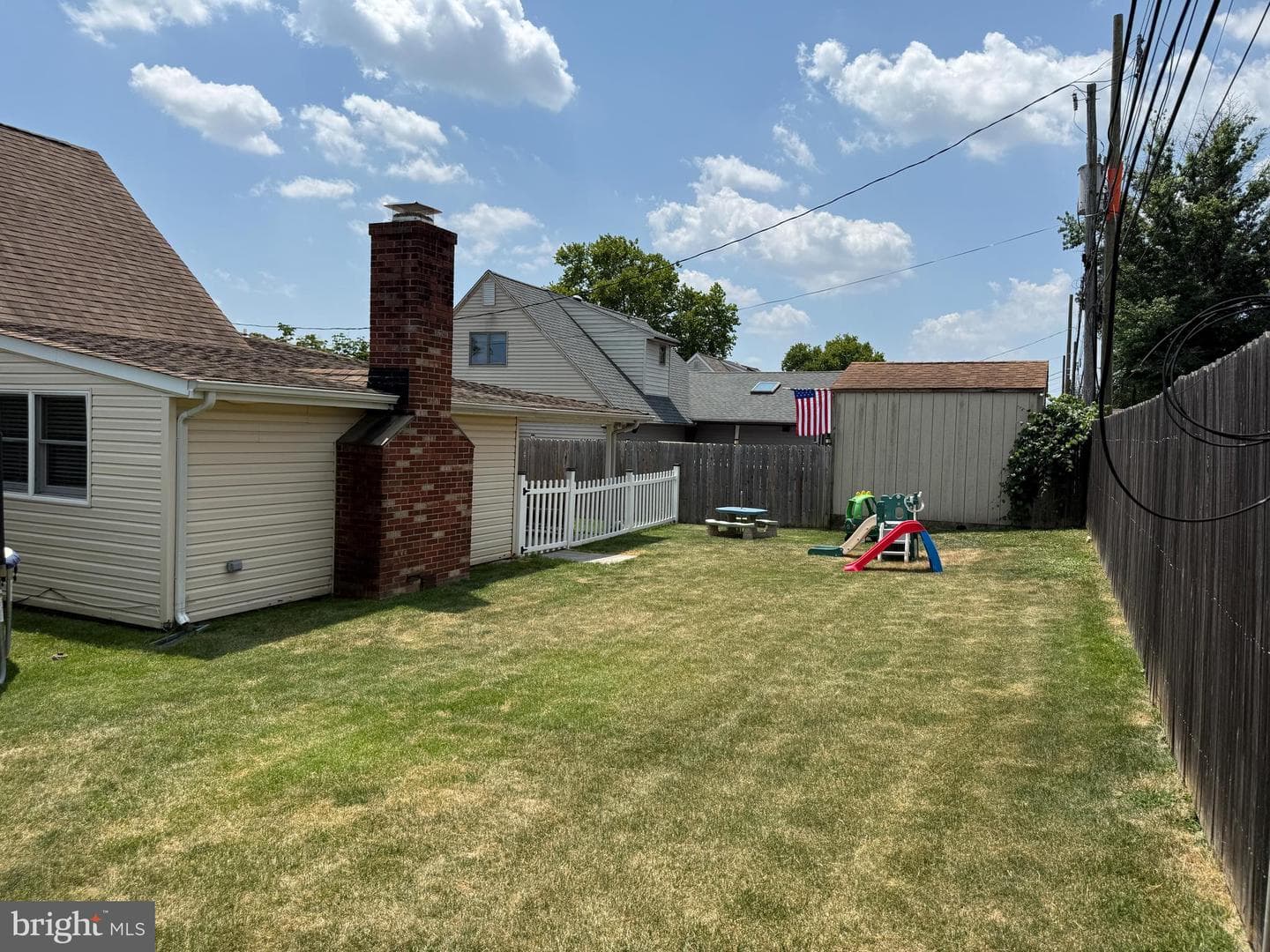 81 Queen Lily Road photo 46