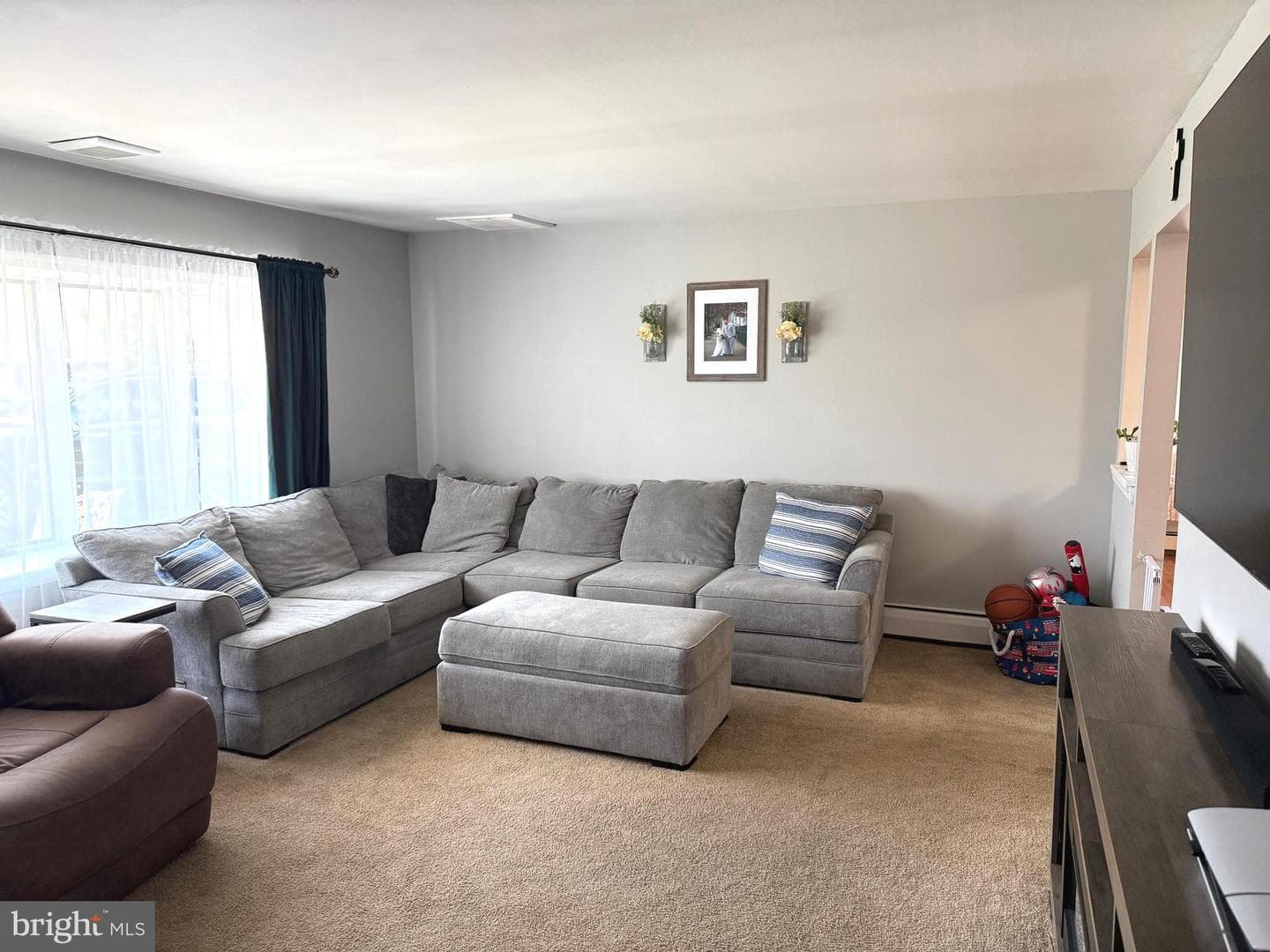 81 Queen Lily Road photo 8