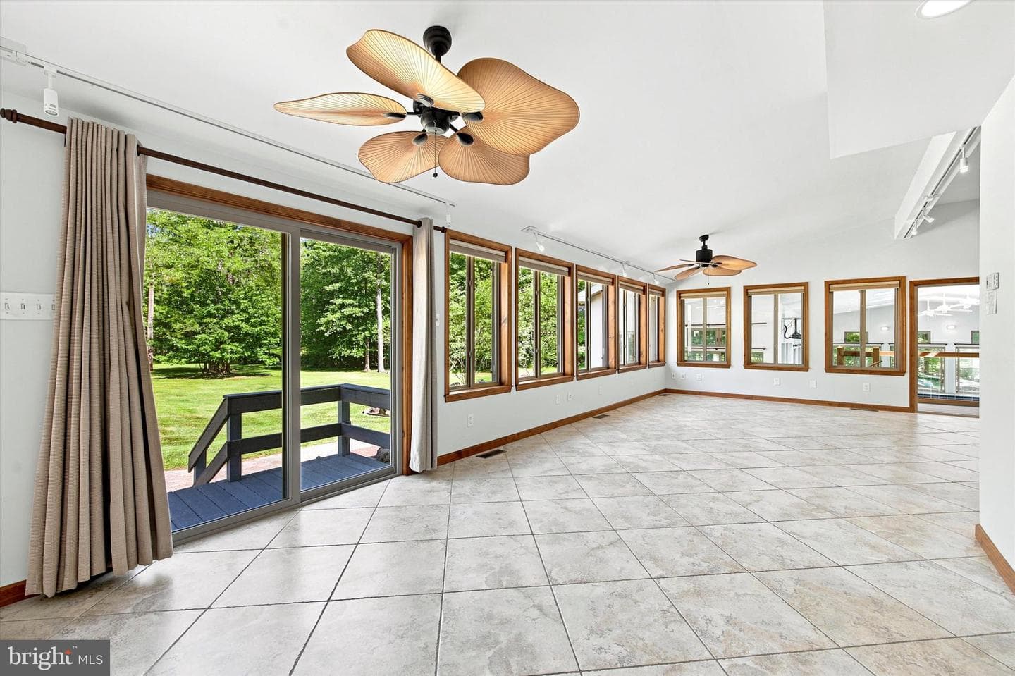 475 Crowthers Road photo 18