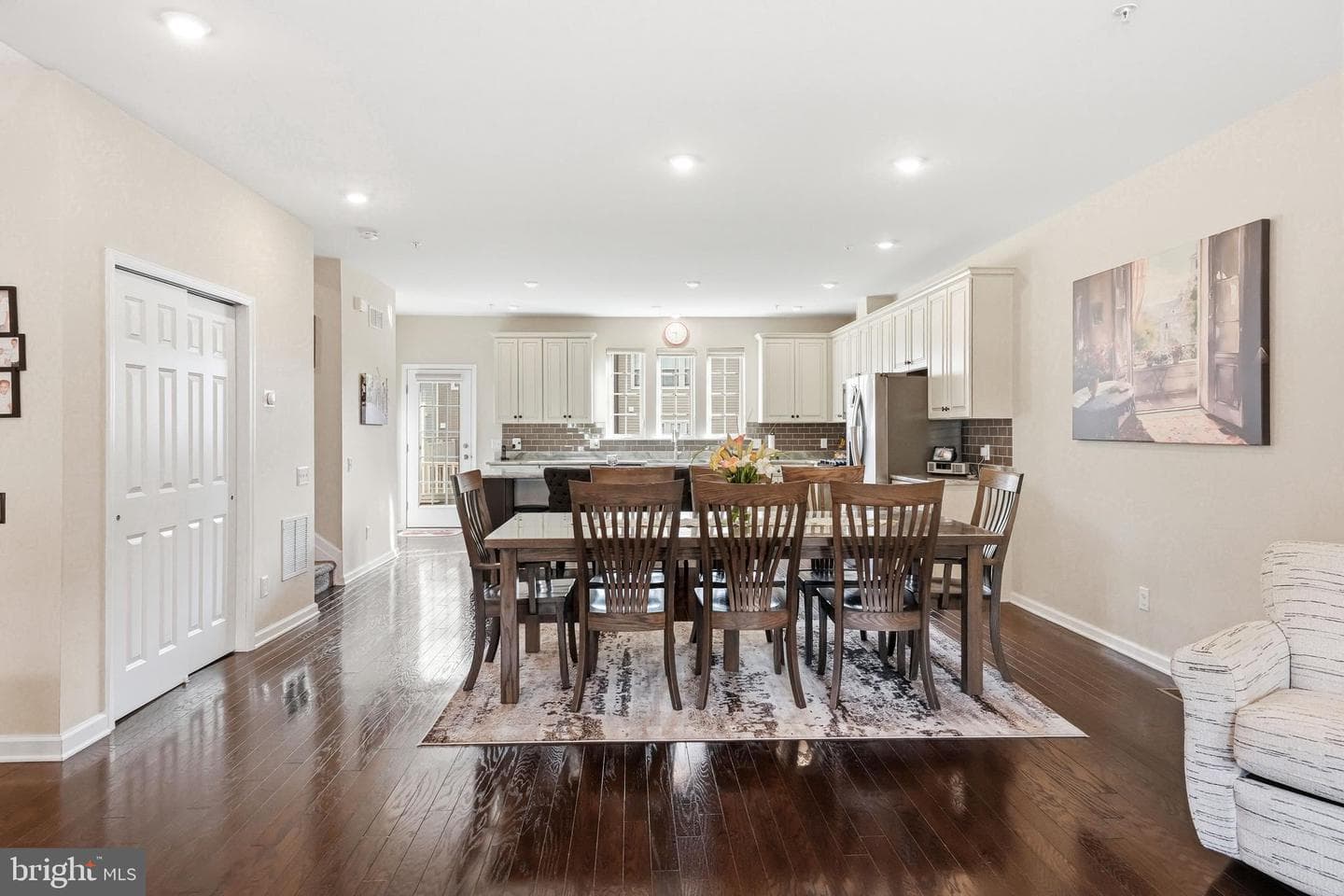 487 Rowan Street photo 13
