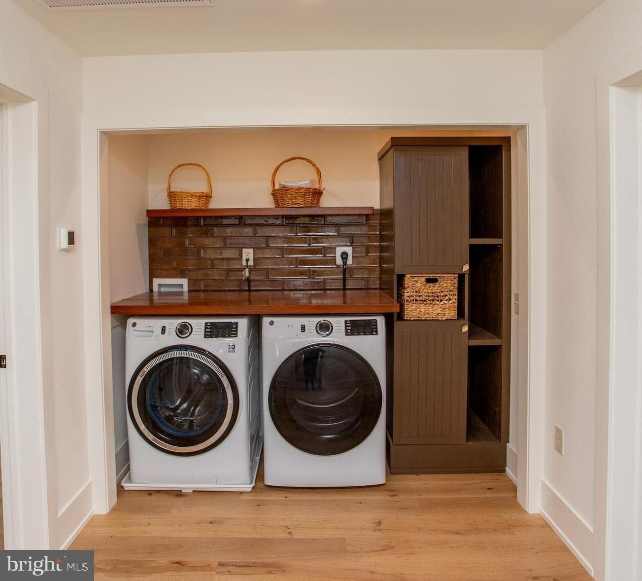 5823 Rodgers Road photo 36
