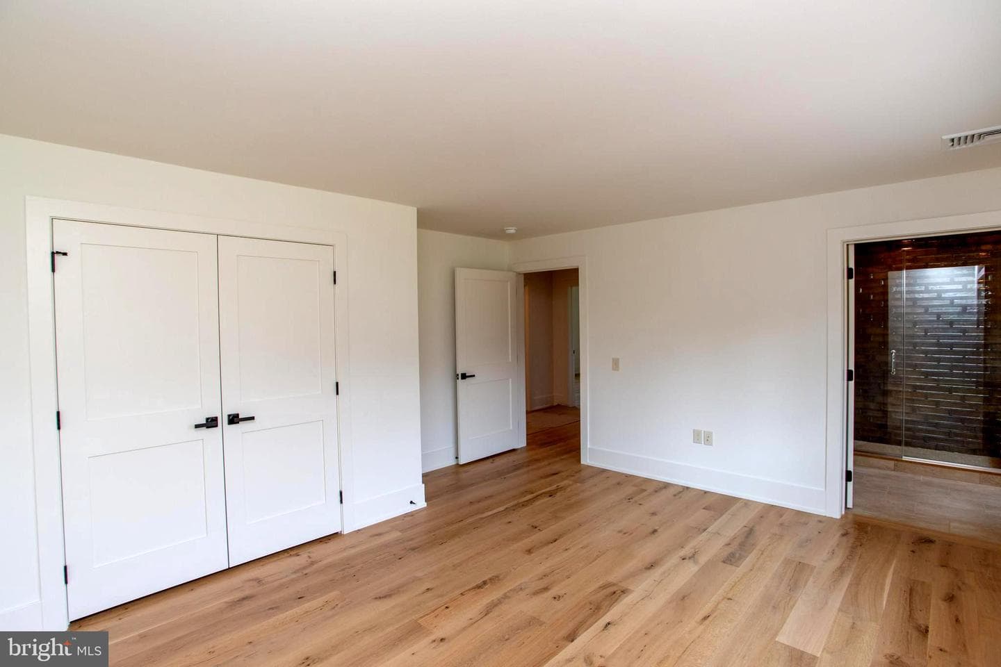 5823 Rodgers Road photo 37