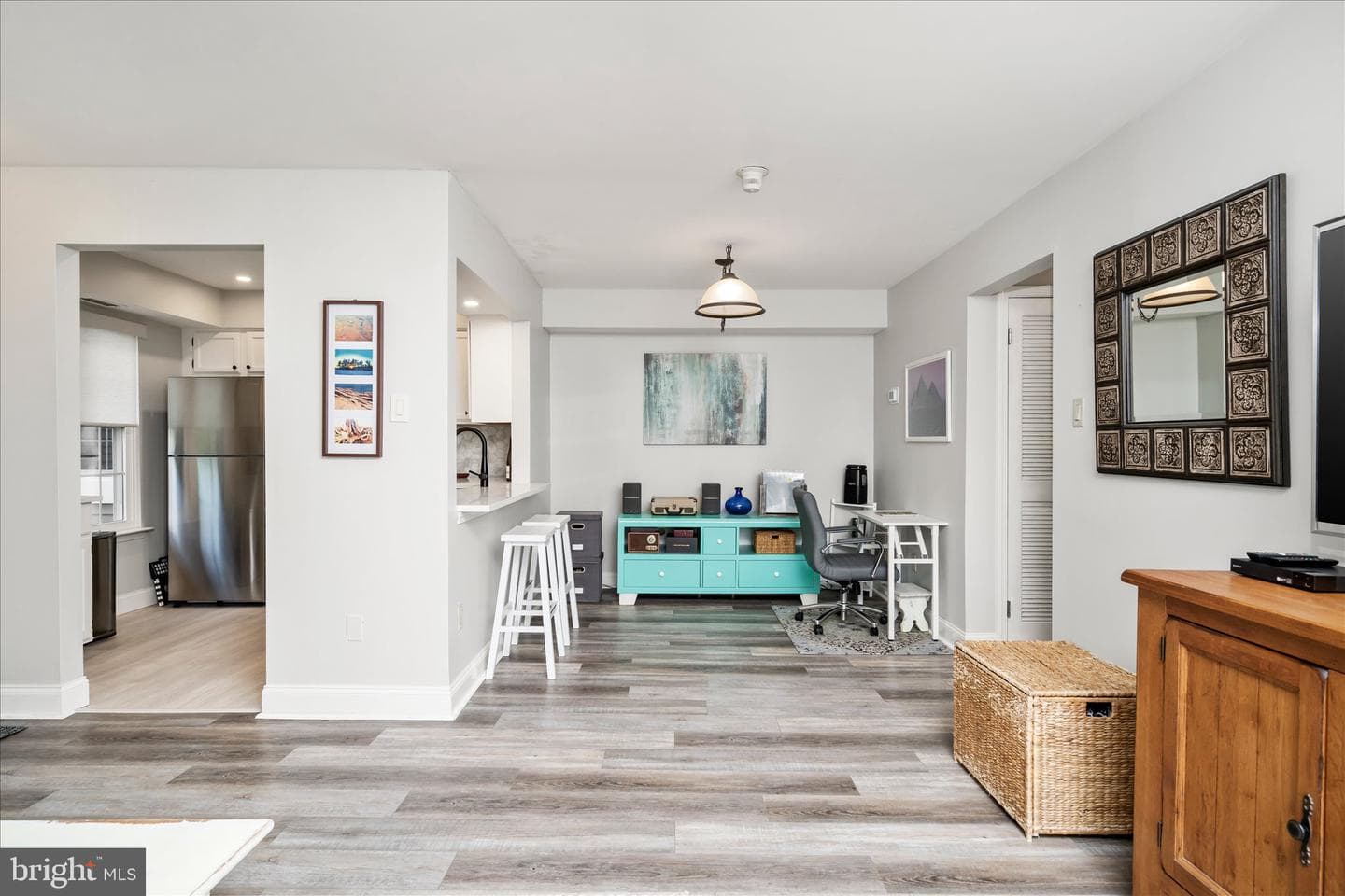 1609 Society Place photo 11