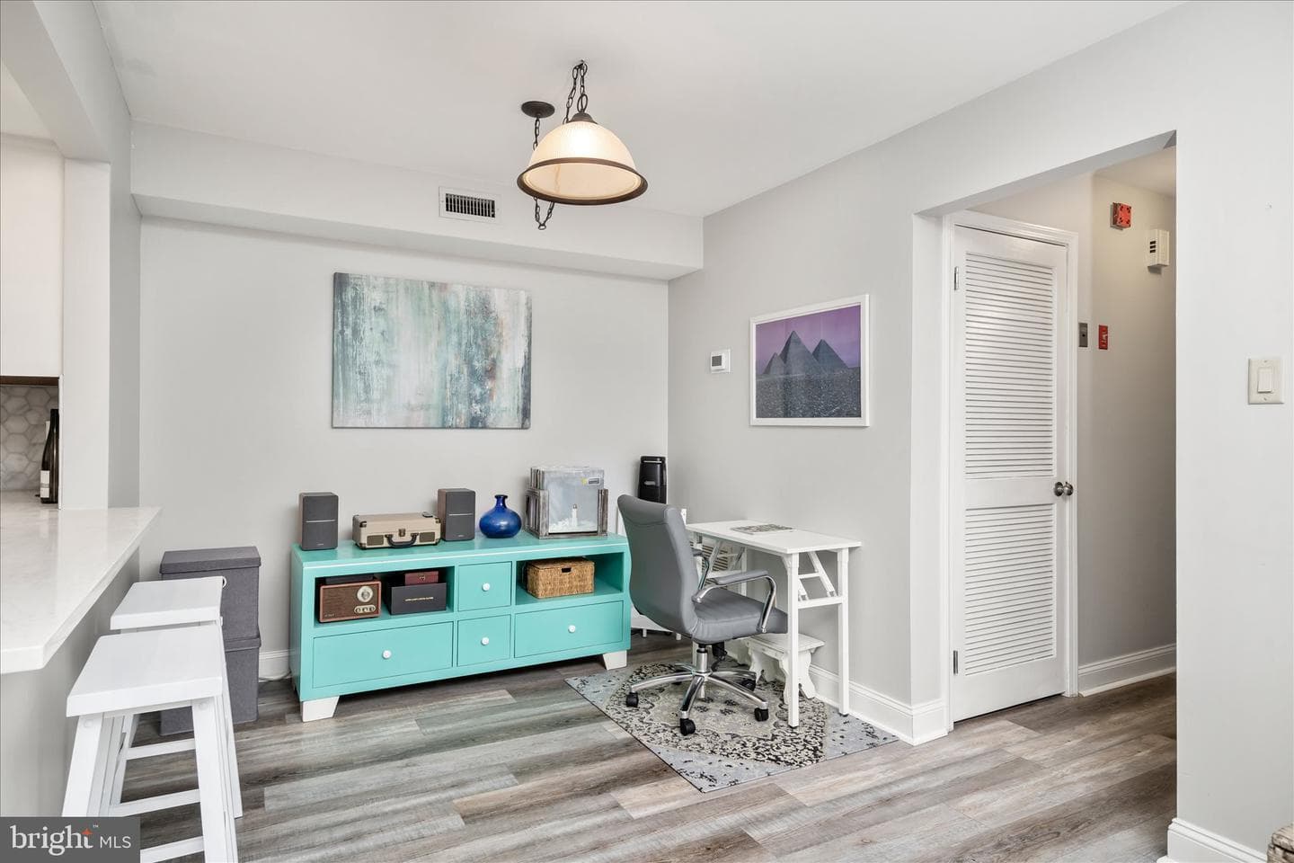 1609 Society Place photo 12