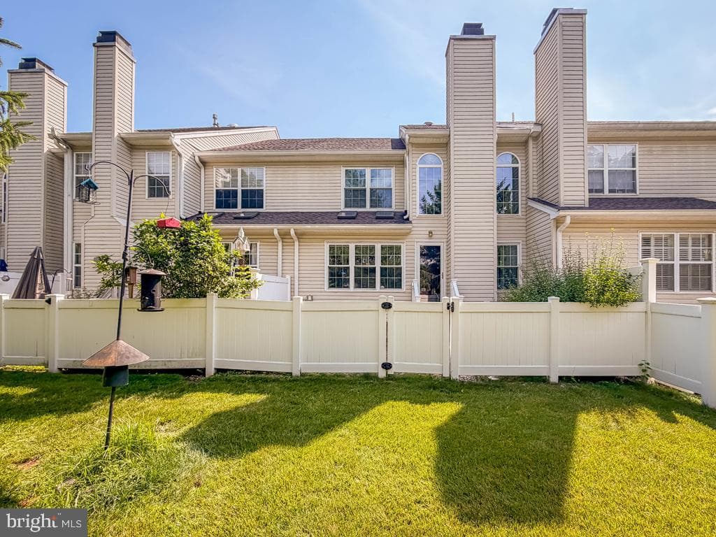 708 Harrowgate #66 photo 51