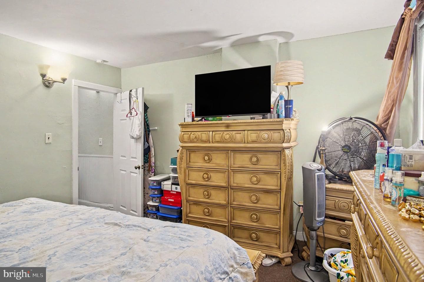 491 Pond Street photo 14