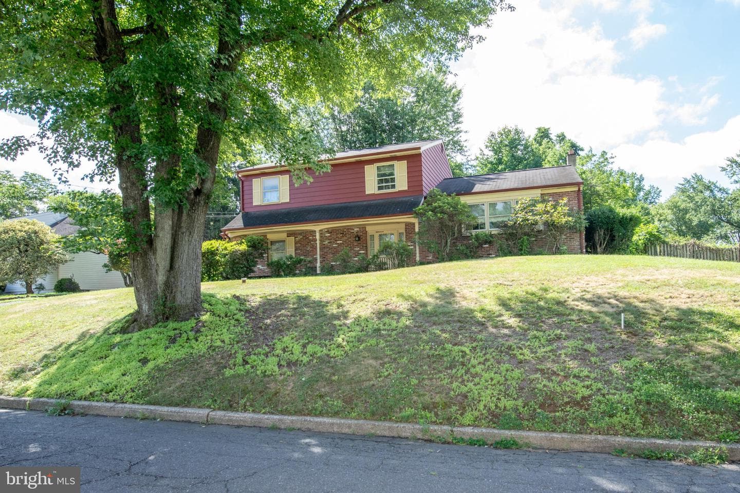 2527 Arrowhead Drive, Feasterville Trevose
