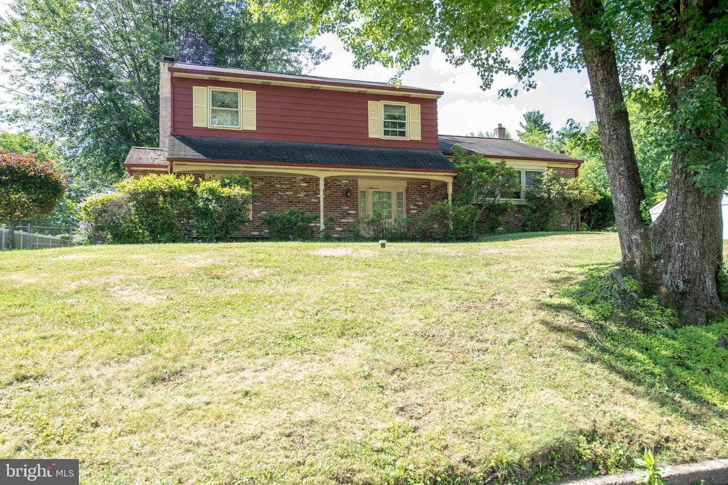 2527 Arrowhead Drive, Feasterville Trevose