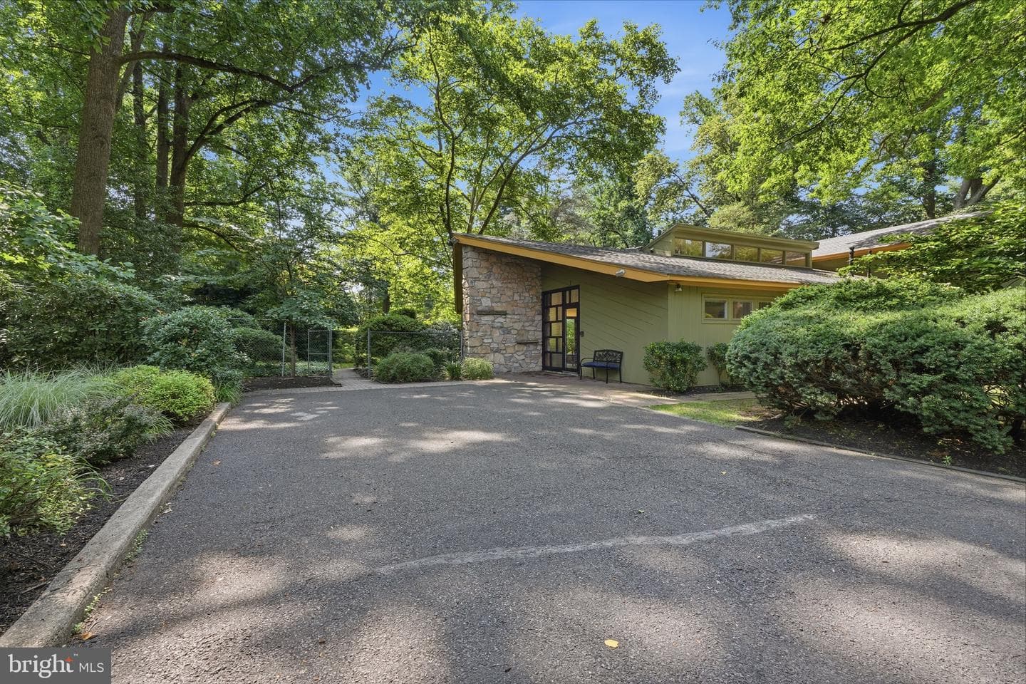 775 River Road photo 12