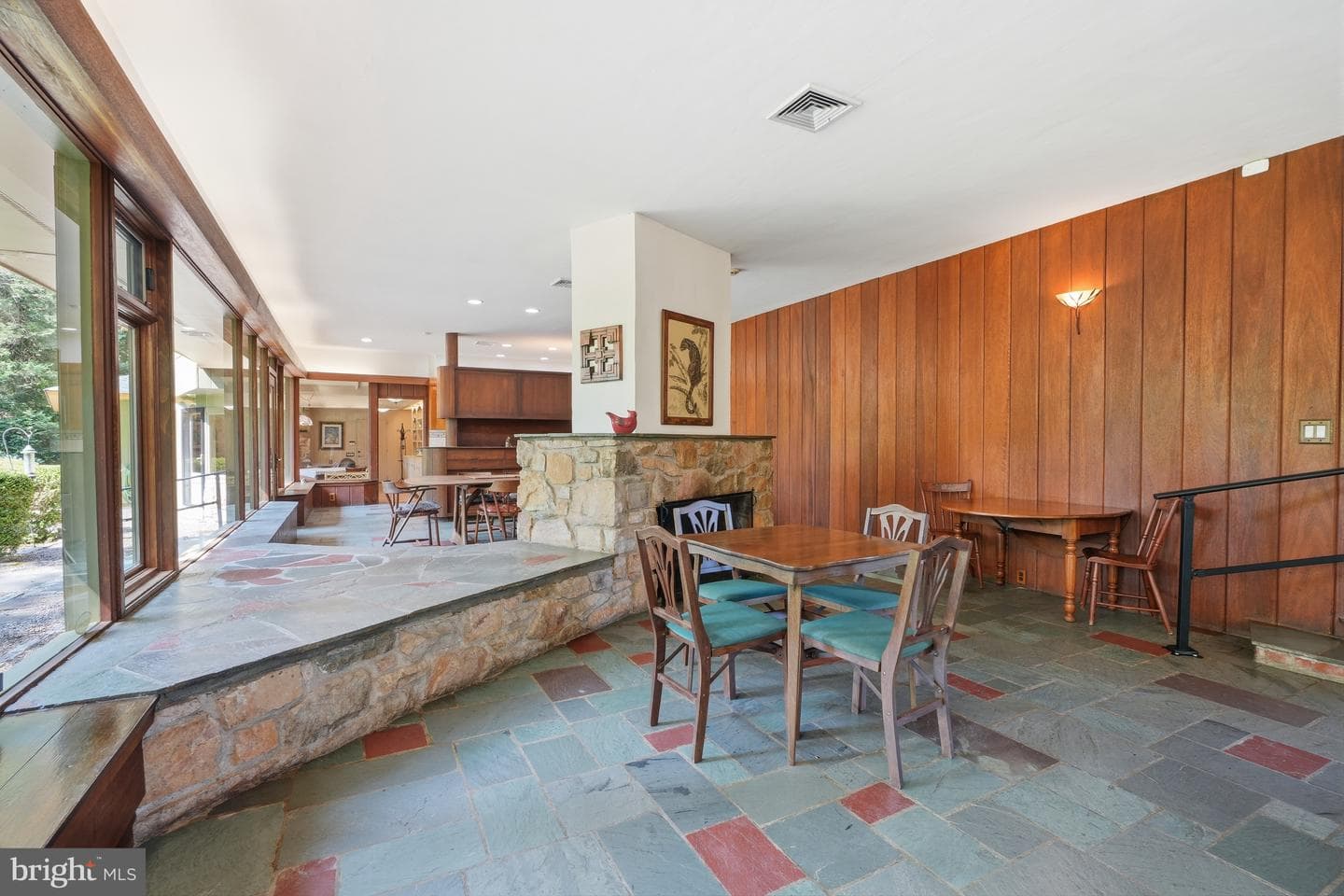775 River Road photo 20