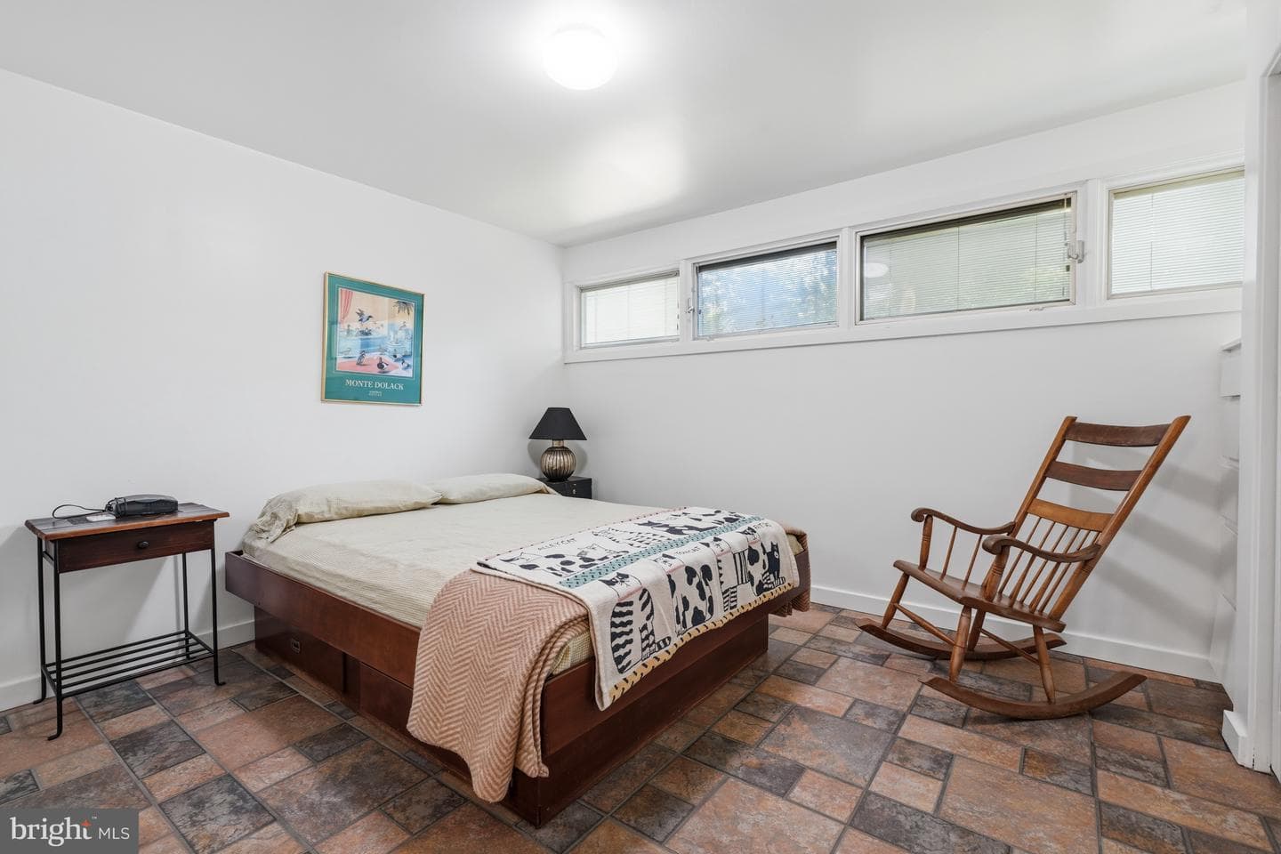 775 River Road photo 36