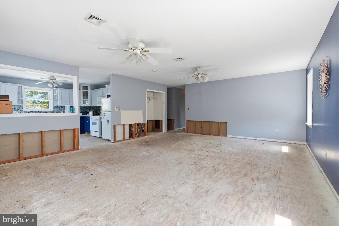 7105 Riverview Avenue photo 96