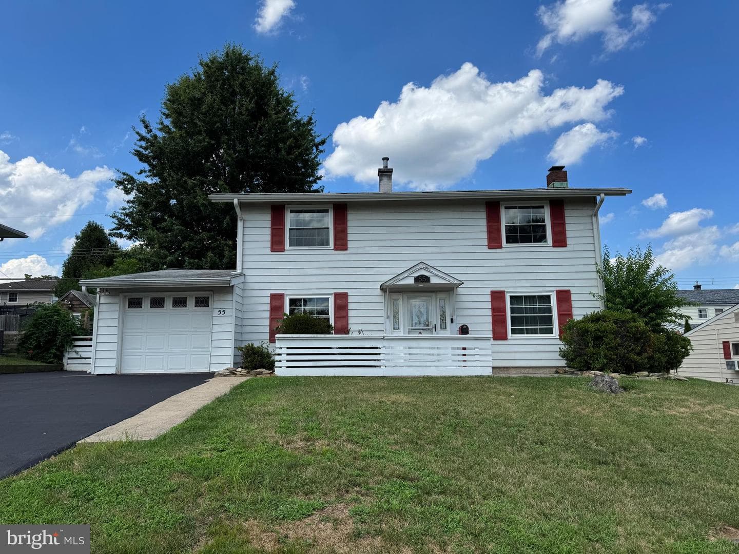 55 Tweed Road photo 1