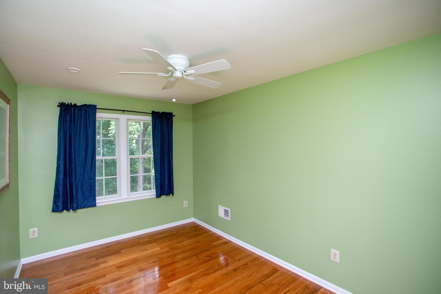 363 Birdsong Way photo 32