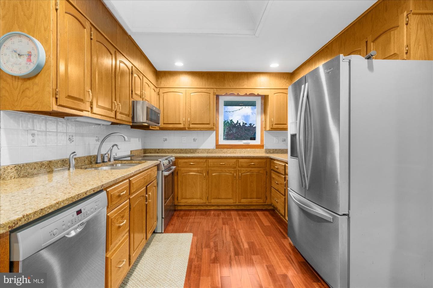 721 Auburn Road photo 9