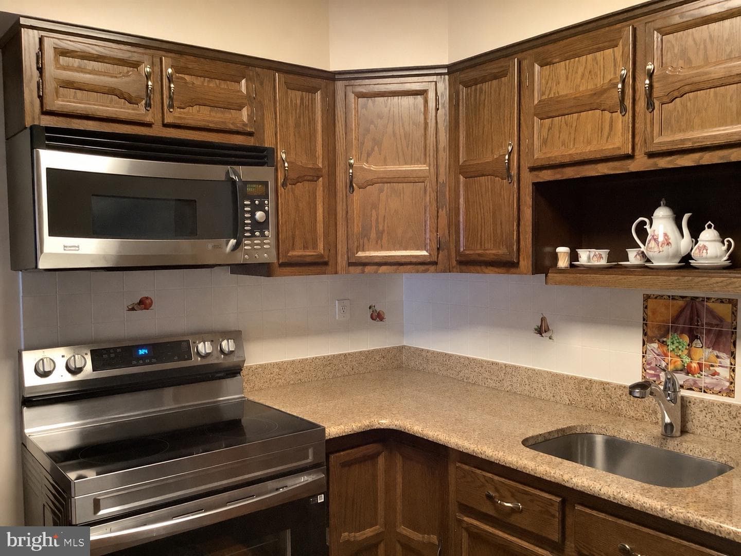 52 Oakridge Drive photo 11