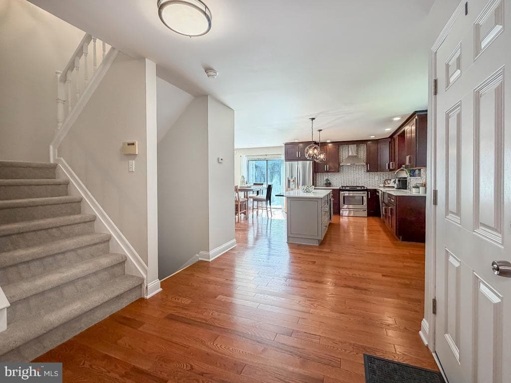 145 Liberty Drive photo 12