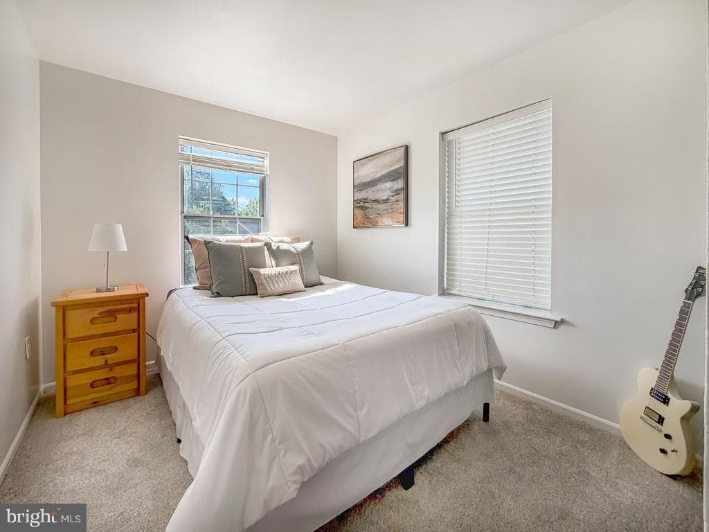 145 Liberty Drive photo 20