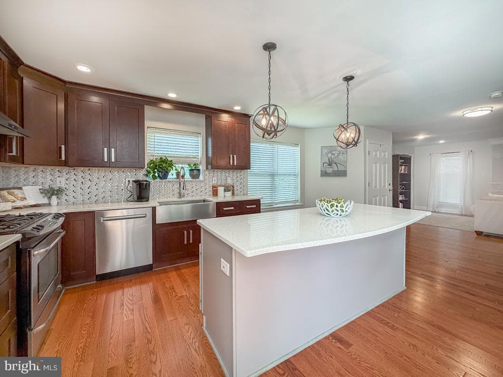 145 Liberty Drive photo 6