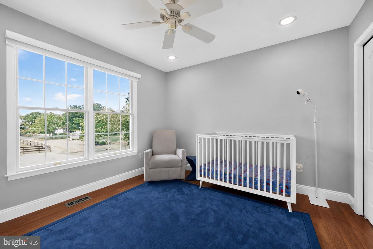 5 Dorchester Lane photo 22