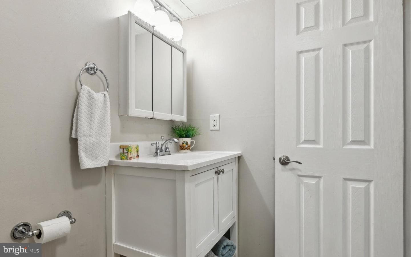 1575 W Street Road #418 photo 7