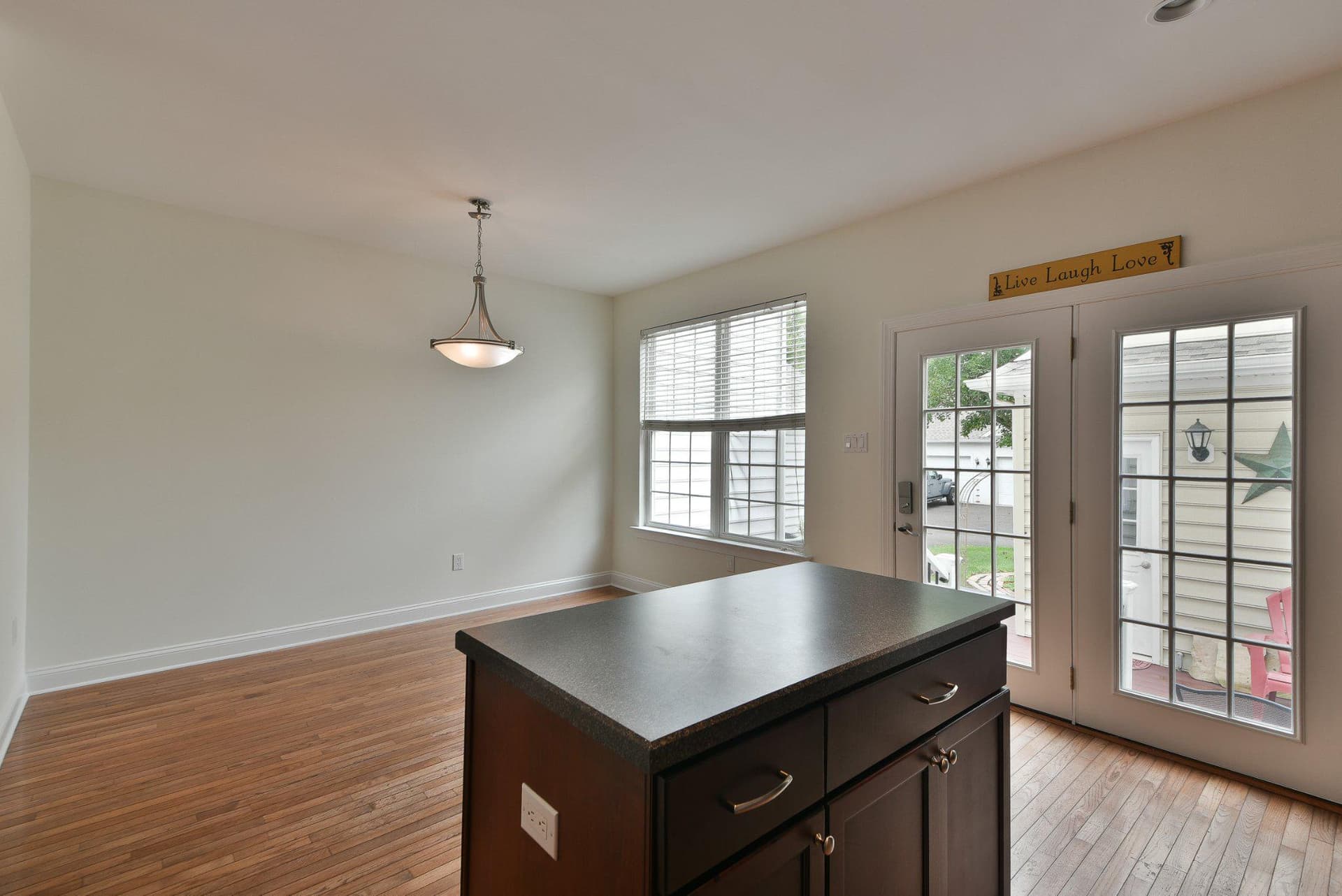 65 Woodbridge Drive photo 17
